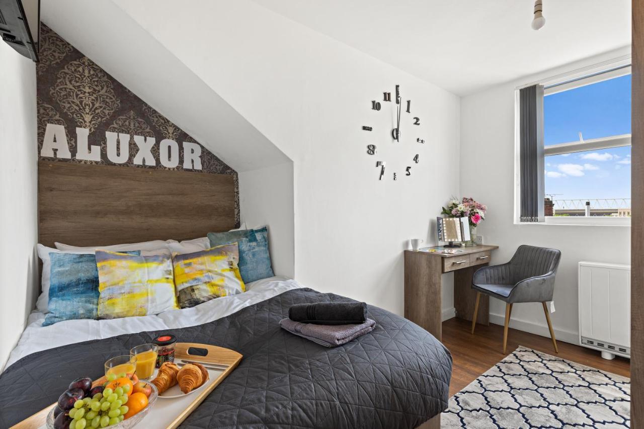 The Nines Aparthotel By Aluxor เลสเตอร์ ภายนอก รูปภาพ