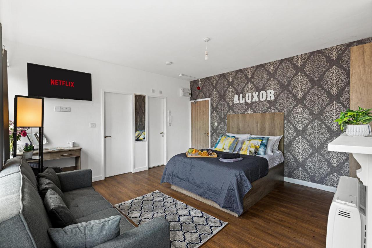 The Nines Aparthotel By Aluxor เลสเตอร์ ภายนอก รูปภาพ